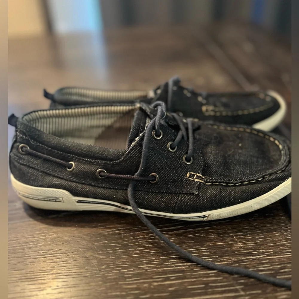 Kenneth Cole Boat Shoes
